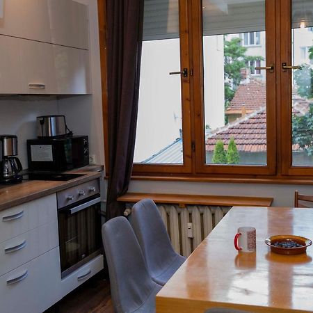 Central Sofia 3-Bedroom Apartment - Urban Art Gallery - Free Parking! Exterior foto